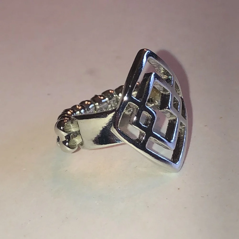 N/A geometric find